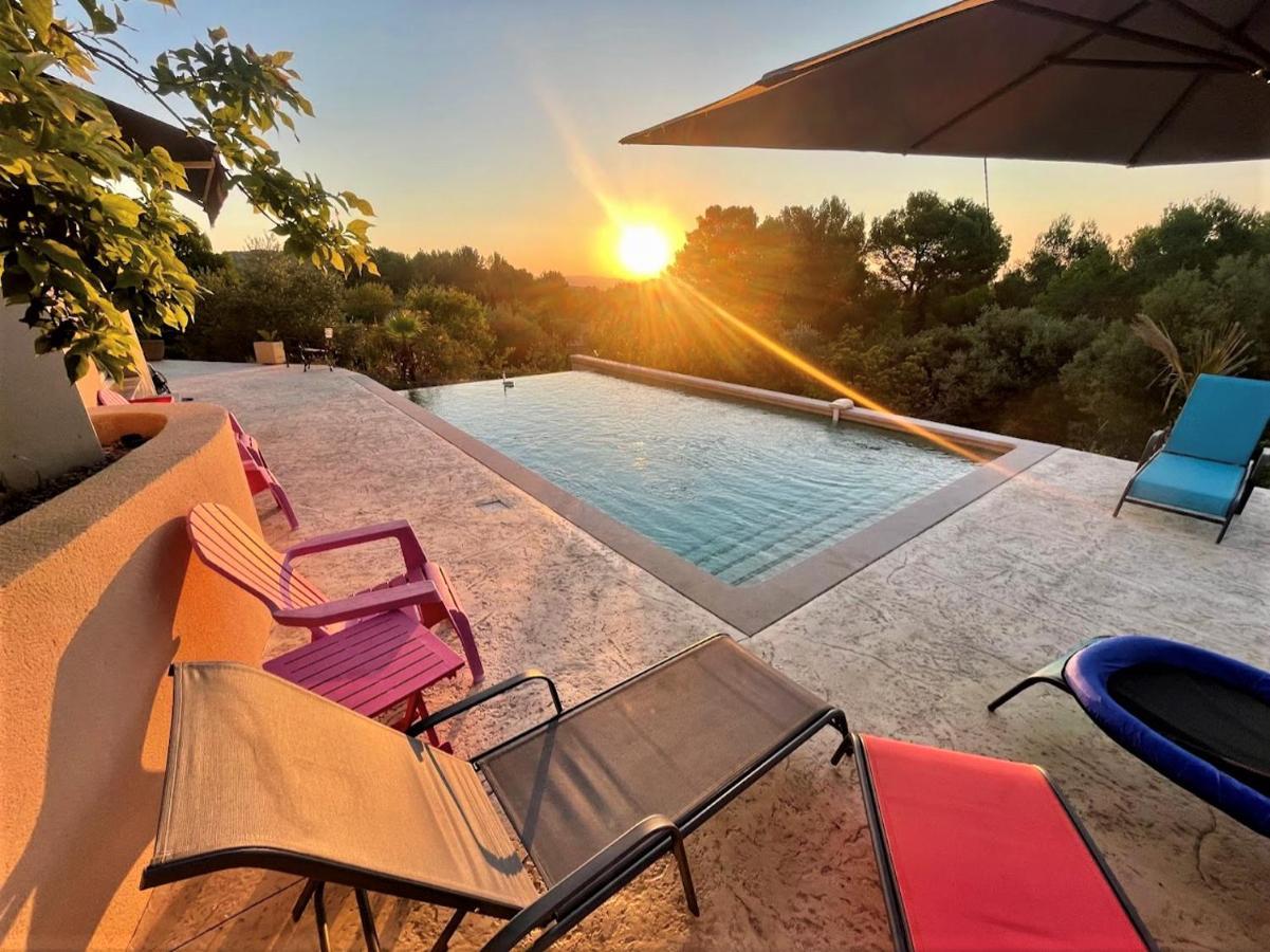 Domaine Maxxim Hotel Clermont-lʼHérault Екстериор снимка